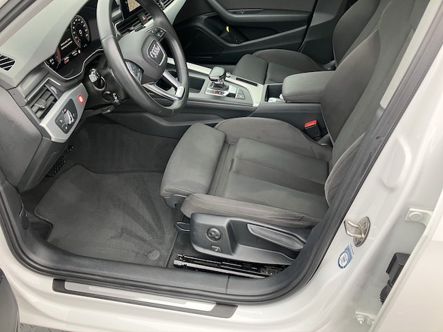 Audi A4 40 TDI Avant S-Tronic