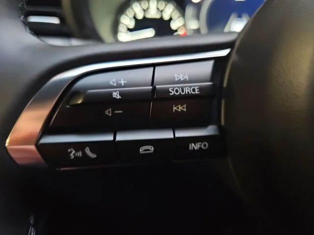 Mazda 3 2.5L Homura SkyActiv e-Skyactiv