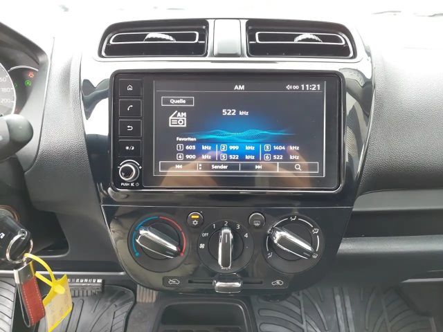 Mitsubishi Space Star CVT Invite MIVEC Star