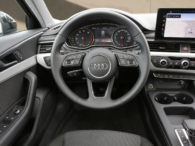 Audi A4 40 TFSI Avant S-Tronic