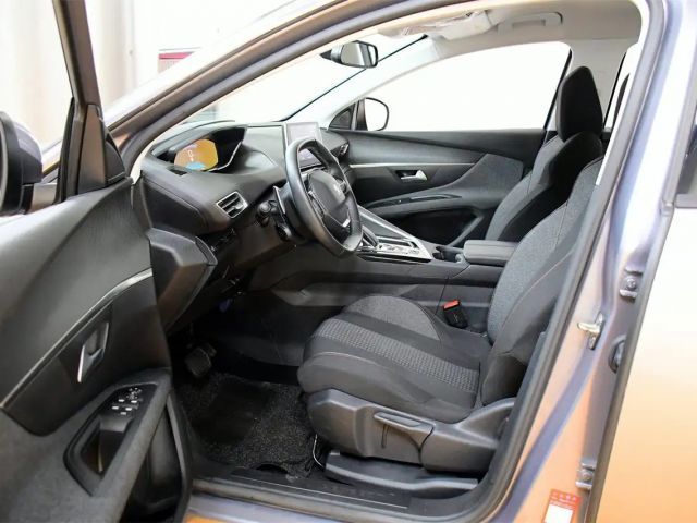 Peugeot 5008 Active Pack BlueHDi EAT8