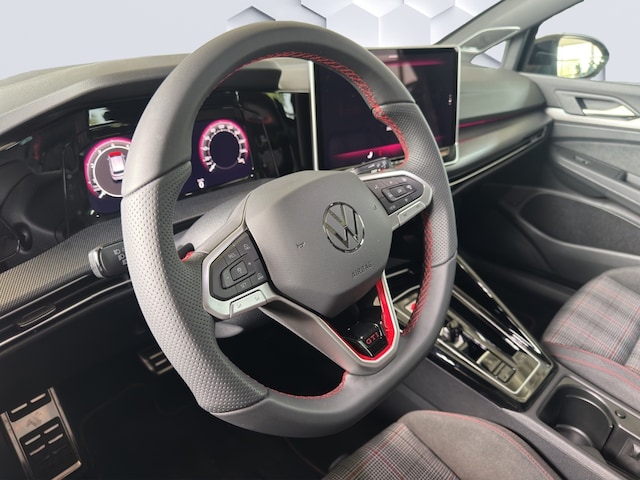 Volkswagen Golf 2.0 TSI DSG Golf VIII