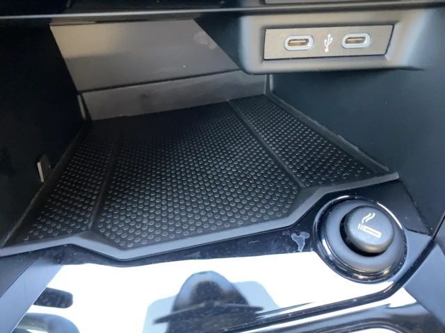 Volkswagen T-Roc Cabriolet Style