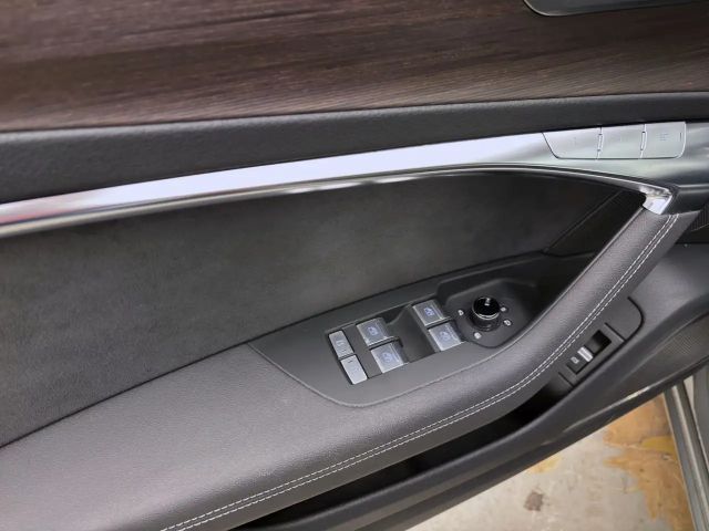 Audi A6 45 TFSI Quattro Sedan