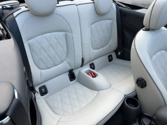 MINI Cooper S Cabrio HUD Navi Leder H&K JCW Aero Kamera