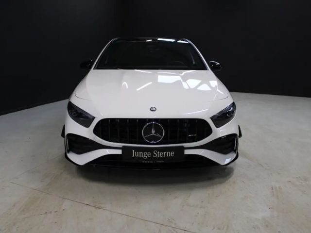 Mercedes-Benz A 35 AMG 4MATIC AMG Line