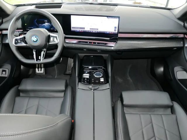 BMW i5 M-Sport Sedan