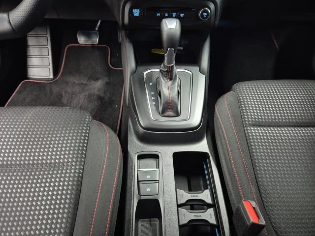 Ford Focus ST Line Wagon