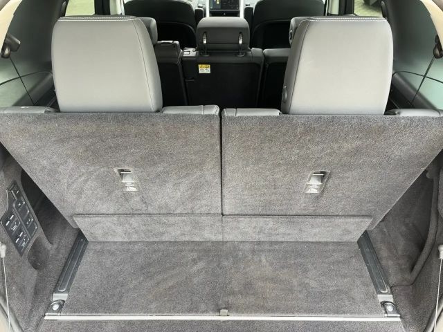 Land Rover Discovery D300 HSE