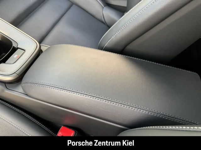 Porsche 992 4S Carrera Coupé