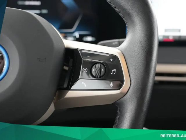 BMW iX xDrive40