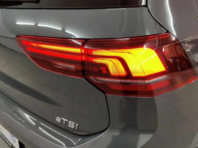 Volkswagen Golf 1.5 eTSI Plus