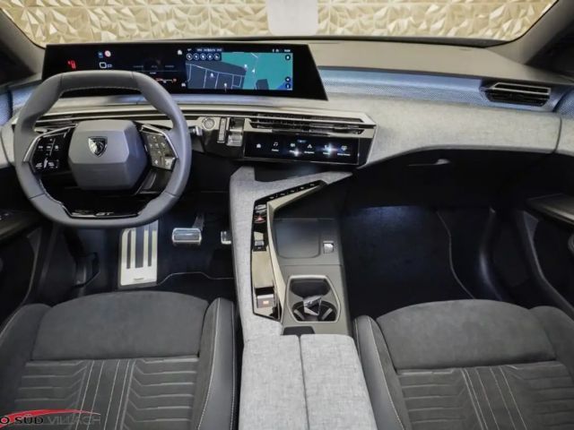 Peugeot 5008 GT-Line Hybrid