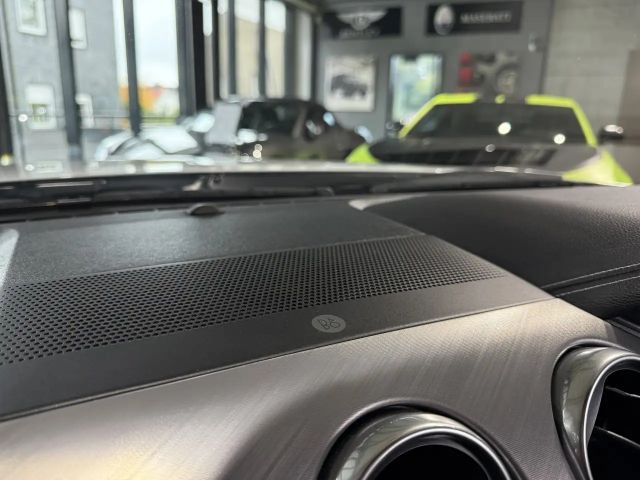 Ford Mustang Convertible GT 5.0 V8