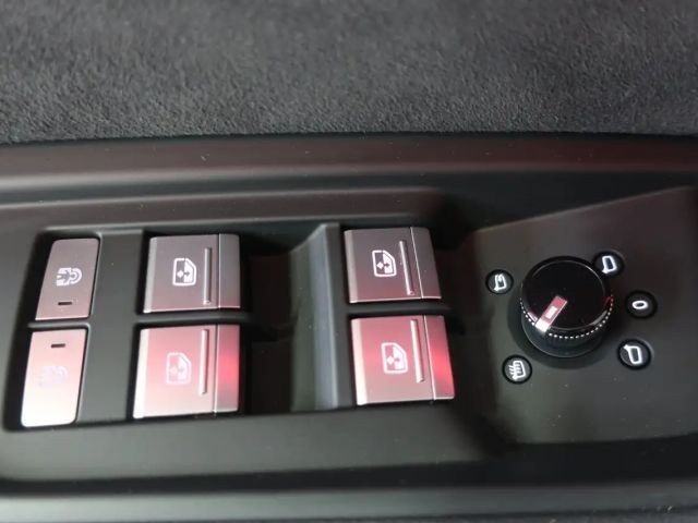 Audi Q8 e-tron 55 Quattro S-Line