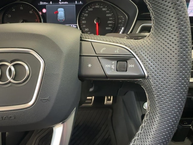 Audi A4 40 TFSI Avant S-Tronic