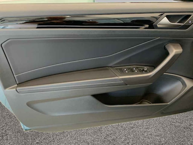 Volkswagen T-Roc 1.5 TSI Cabriolet DSG R-Line