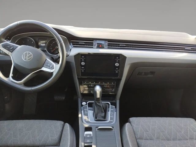 Volkswagen Passat Business DSG Variant
