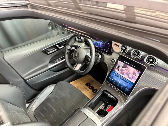 Mercedes-Benz C 220 AMG Line C 220 d Sedan