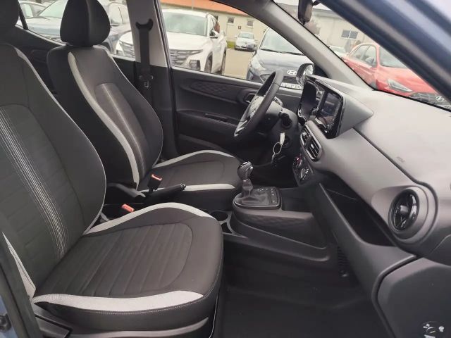 Hyundai i10 1.0 2WD Trend