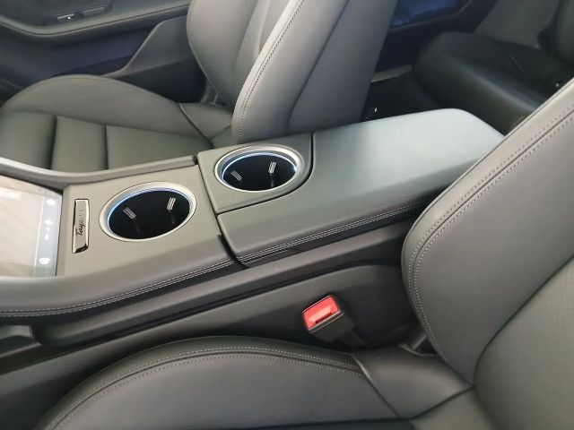 Porsche Taycan 4S Cross Turismo