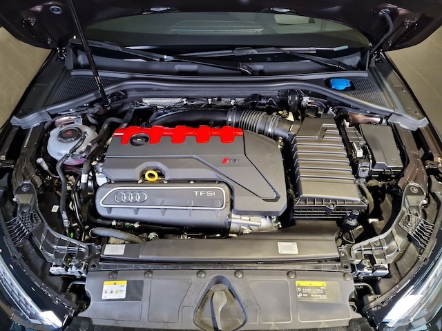 Audi RS3 Quattro S-Tronic Sedan