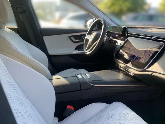 Mercedes-Benz E 200 EXCLUSIVE Estate