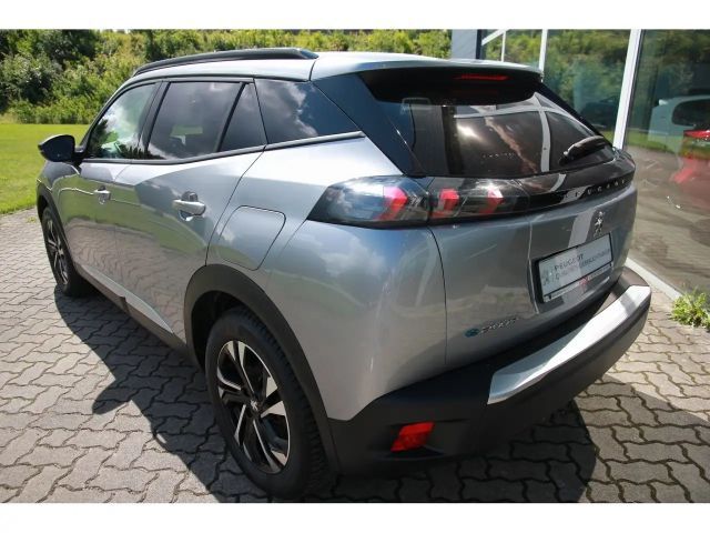 Peugeot E-2008 Allure Pack