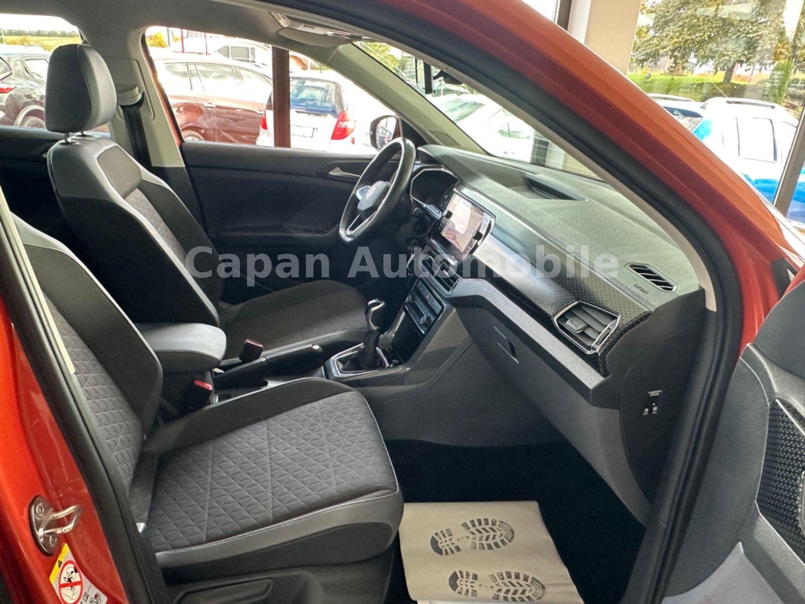 Volkswagen T-Cross Style