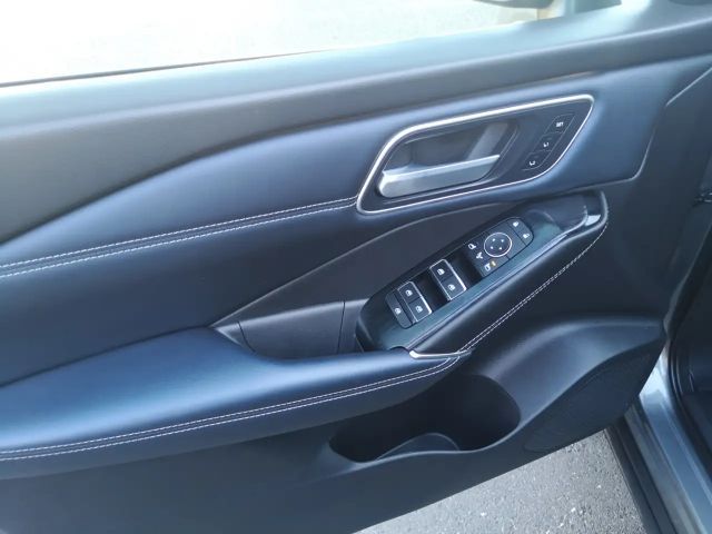 Nissan Qashqai DIG-T Tekna