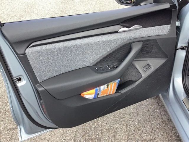 Skoda Superb 2.0 TDI Combi Selection