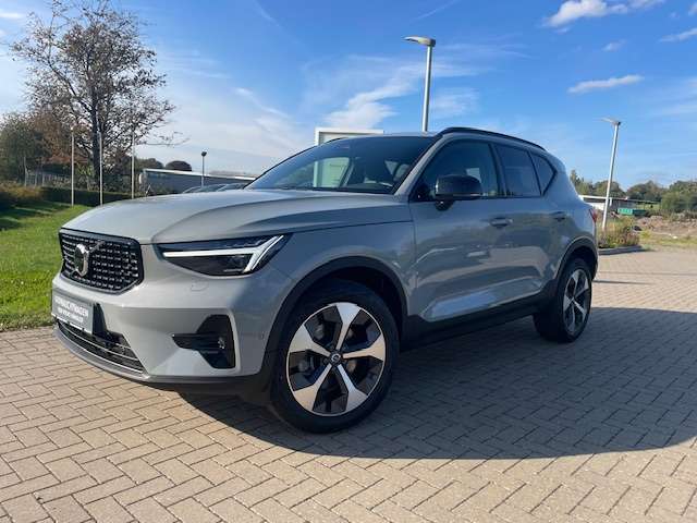 Volvo XC40 Dark Plus