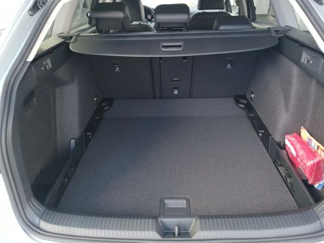 Volkswagen Golf 1.5 TSI Business Life Variant