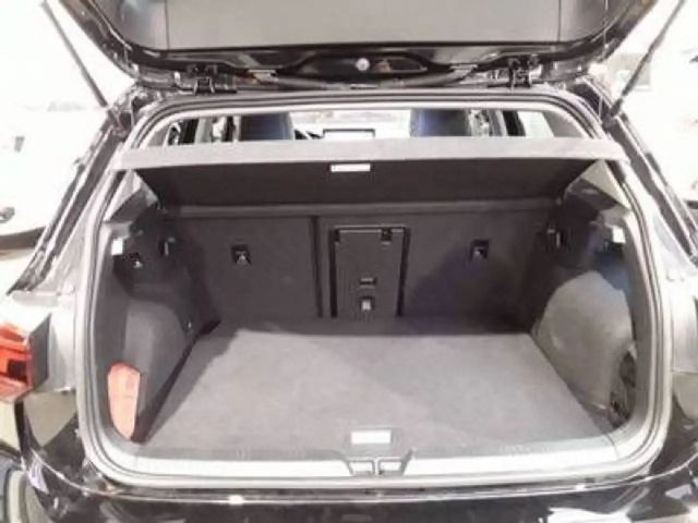 Volkswagen Golf 2.0 TDI DSG Golf VIII