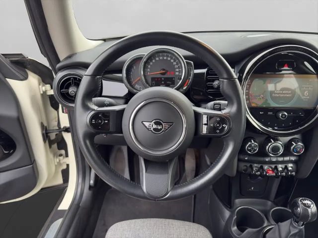 MINI One Hatch DAB LED Navi Komfortzg. Tempomat Shz