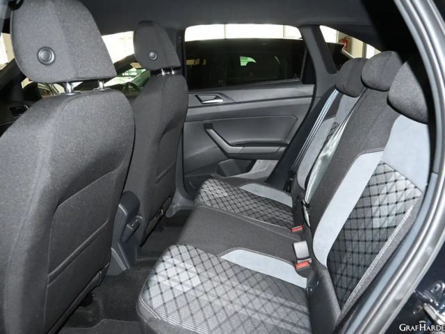 Volkswagen Taigo 1.0 TSI R-Line