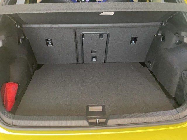 Volkswagen Golf 2.0 TSI DSG Golf VIII