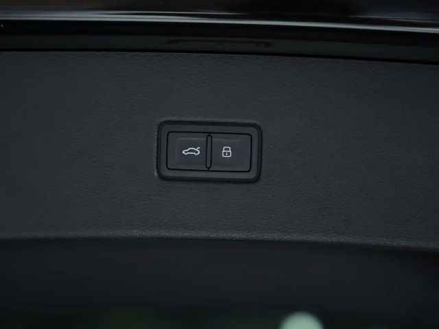 Audi Q5 40 TDI Quattro S-Line Sportback