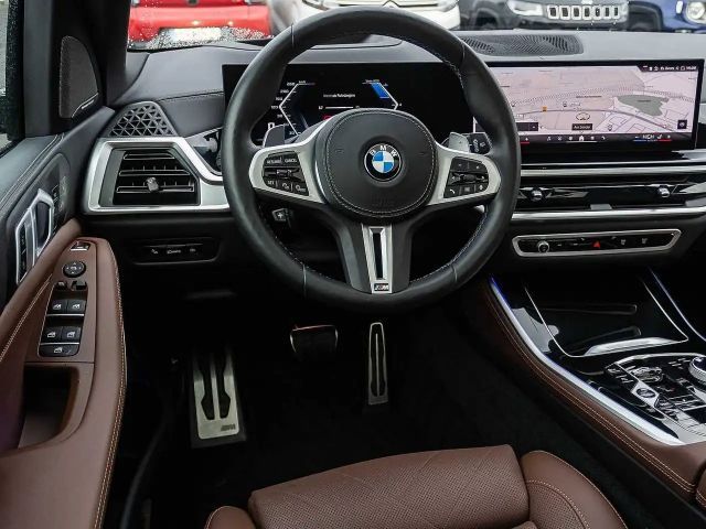 BMW X5 M60i xDrive