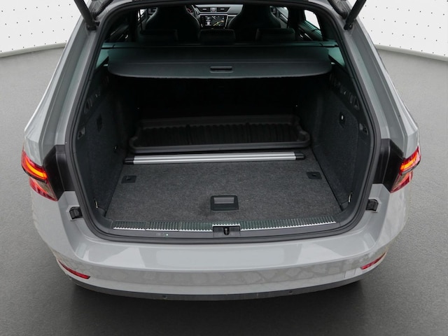 Skoda Superb 2.0 TDI 4x4 Combi Sportline