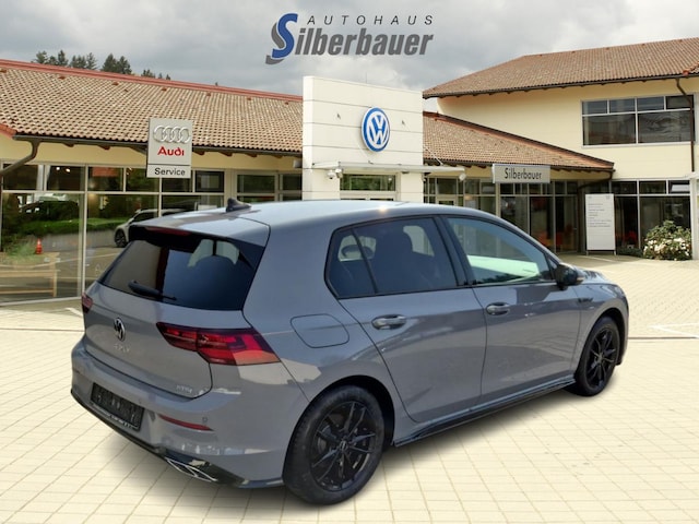 Volkswagen Golf 1.5 eTSI DSG R-Line