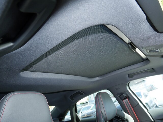 Audi RS3 Quattro S-Tronic Sedan