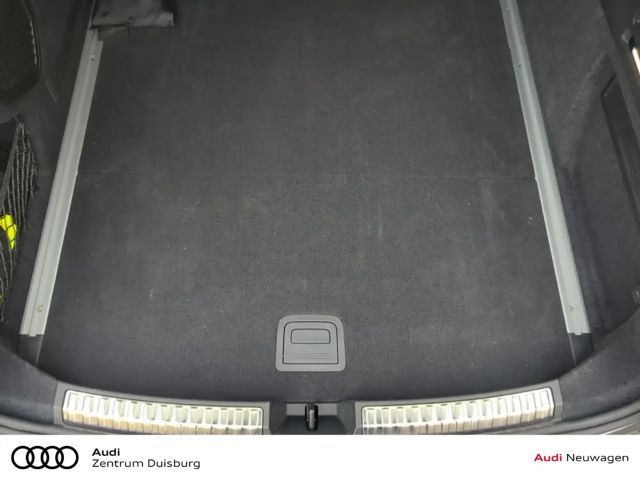 Audi A6 Avant Quattro S-Tronic