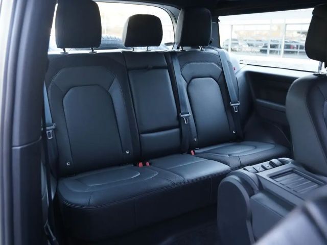 Land Rover Defender 90 Dynamic HSE