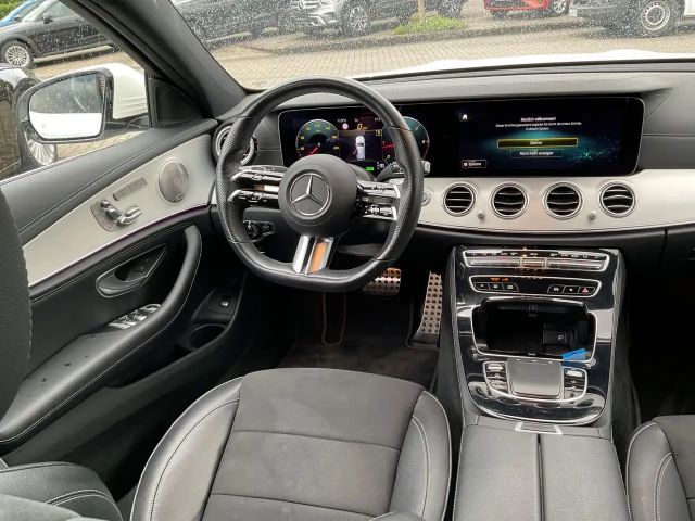 Mercedes-Benz E 220 AMG Line E 220 d Estate