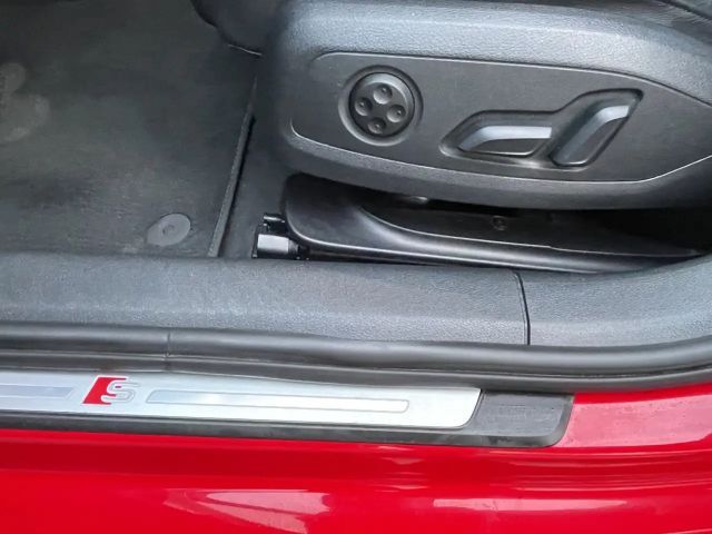 Audi A4 40 TDI S-Line