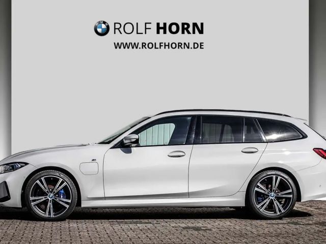 BMW 330 330e M-Sport Touring