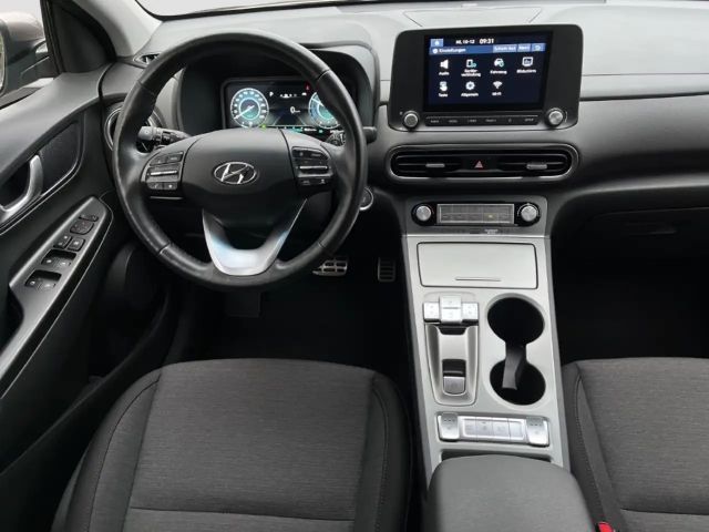 Hyundai Kona Select
