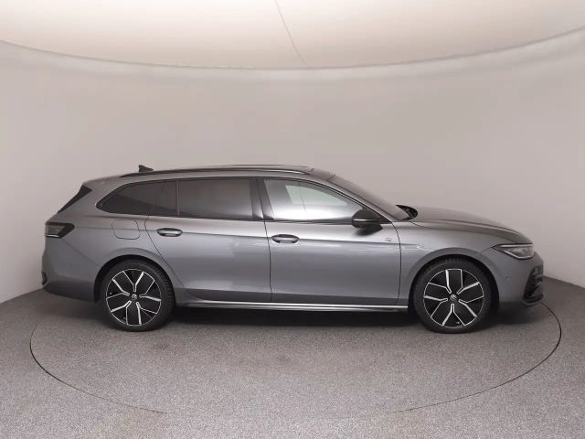 Volkswagen Passat DSG R-Line Variant