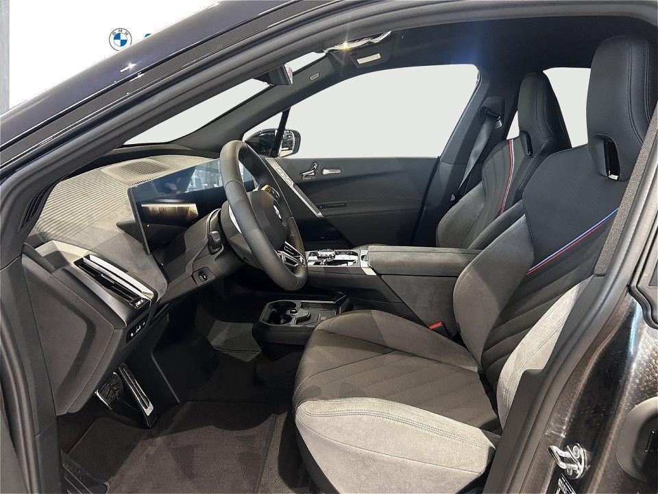 BMW iX xDrive45